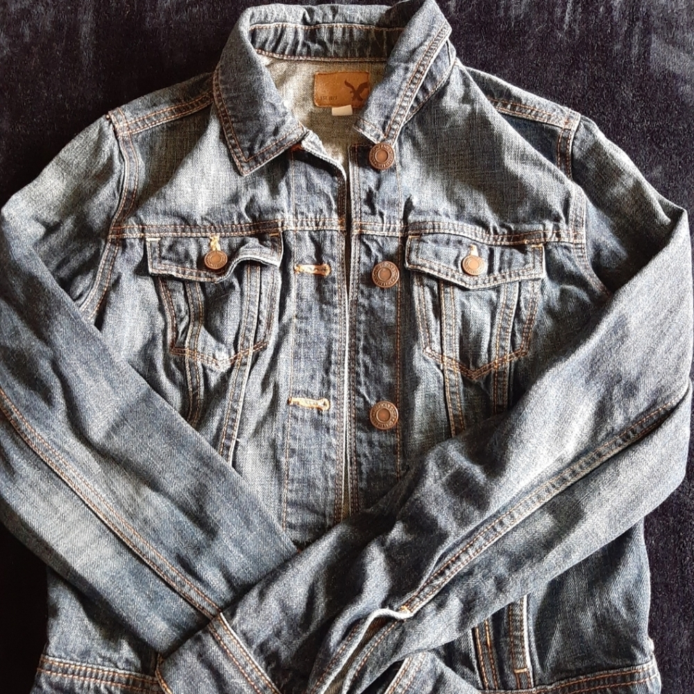 American Eagle Outfitters Jean Jacket